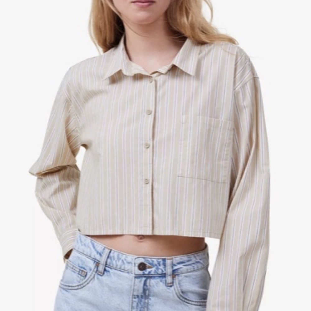 Women's Cropped Dad Shirt (S) (NWT)